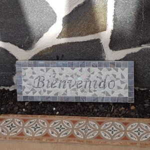 Bienvenido Mosaic Plaque
