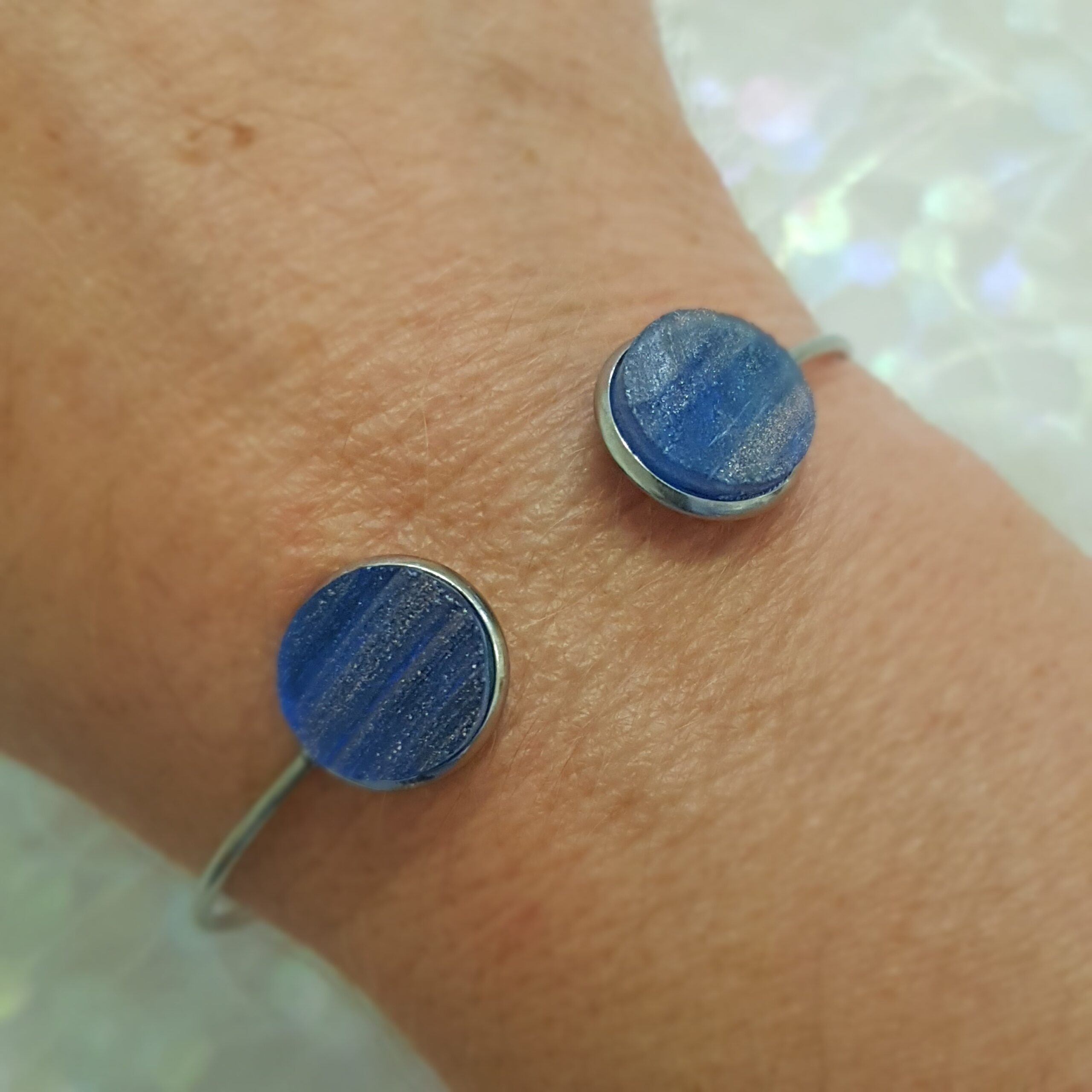 Bangle with Navy Metallic Glass - Image 2