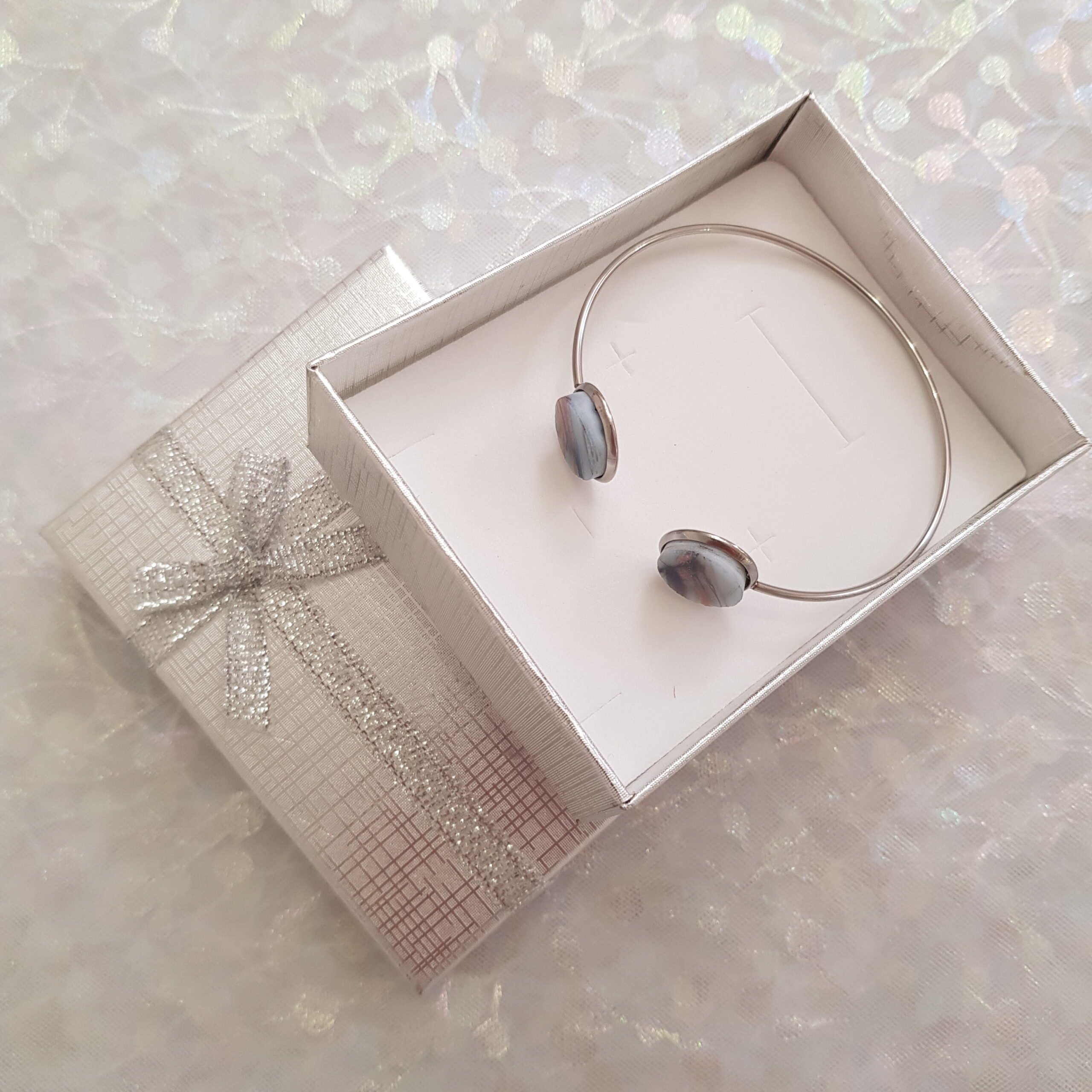 Bangle with Grey Metallic Glass