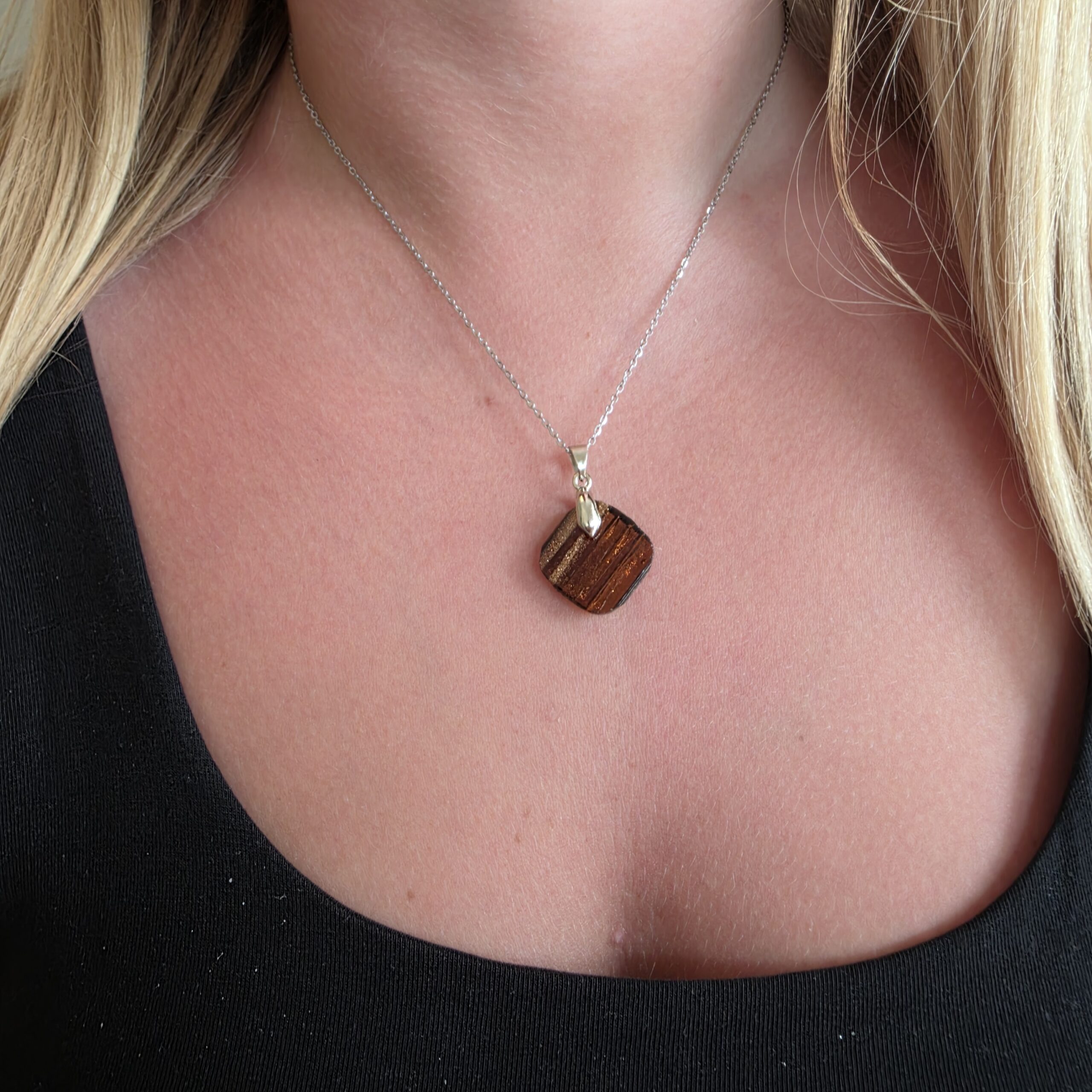 Aitana Brown Metallic Glass Necklace