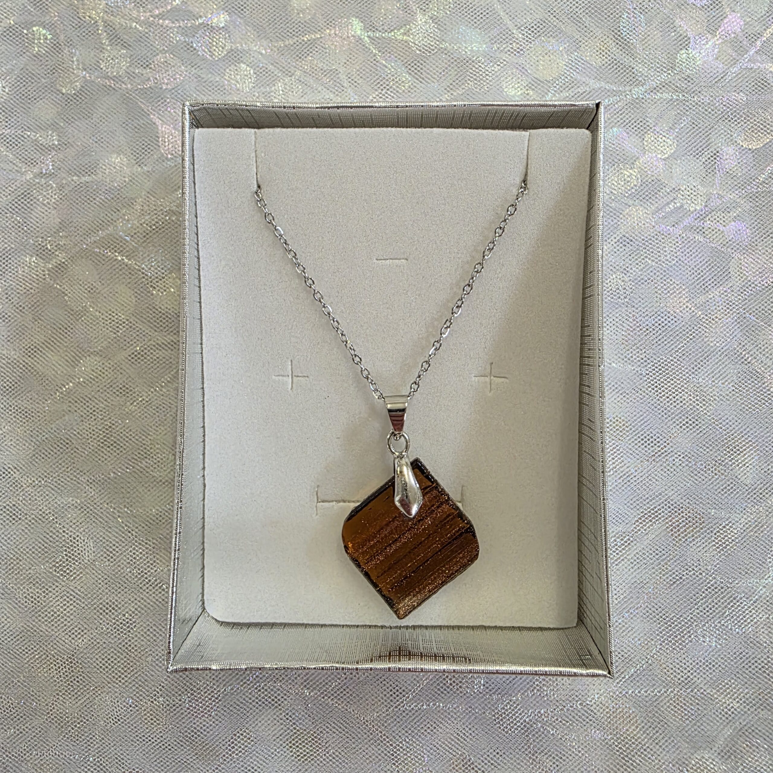 Karen Brown Metallic Glass Necklace - Image 4