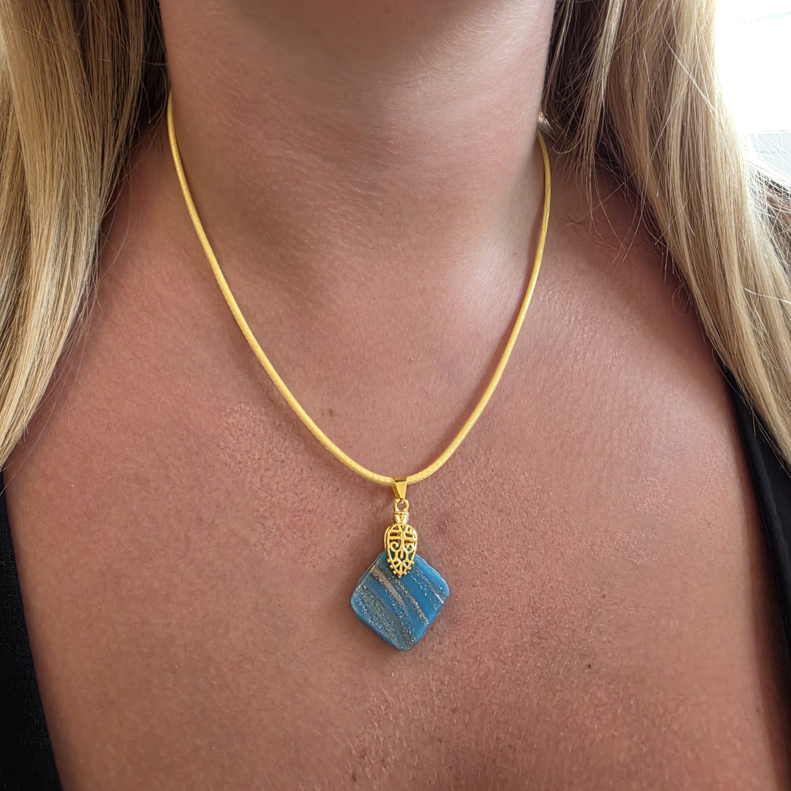 Aitana Cyan Blue Metallic Glass Necklace