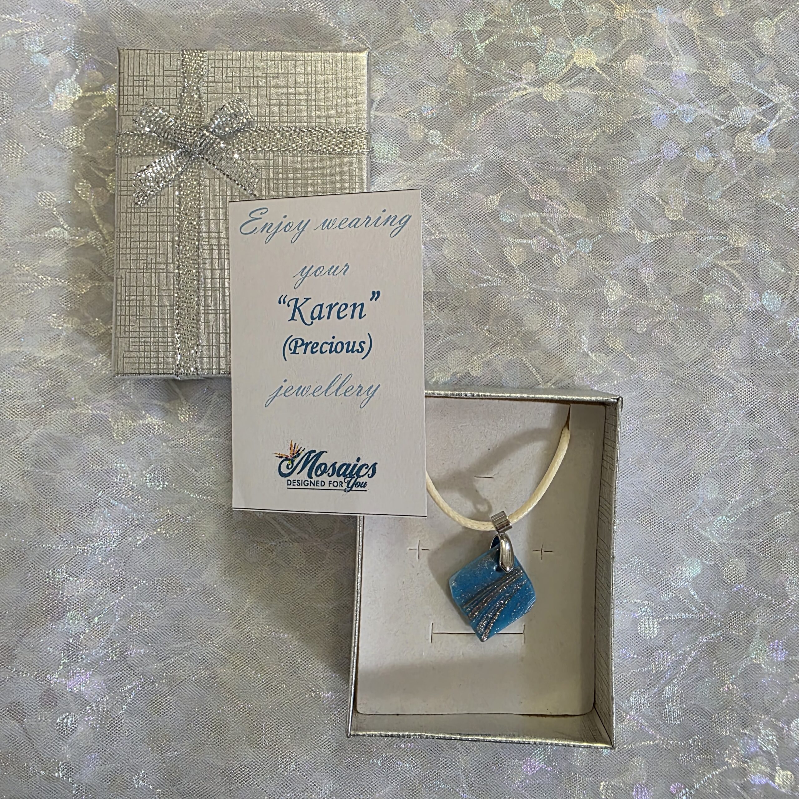 Karen Cyan Blue Metallic Glass Necklace - Image 3