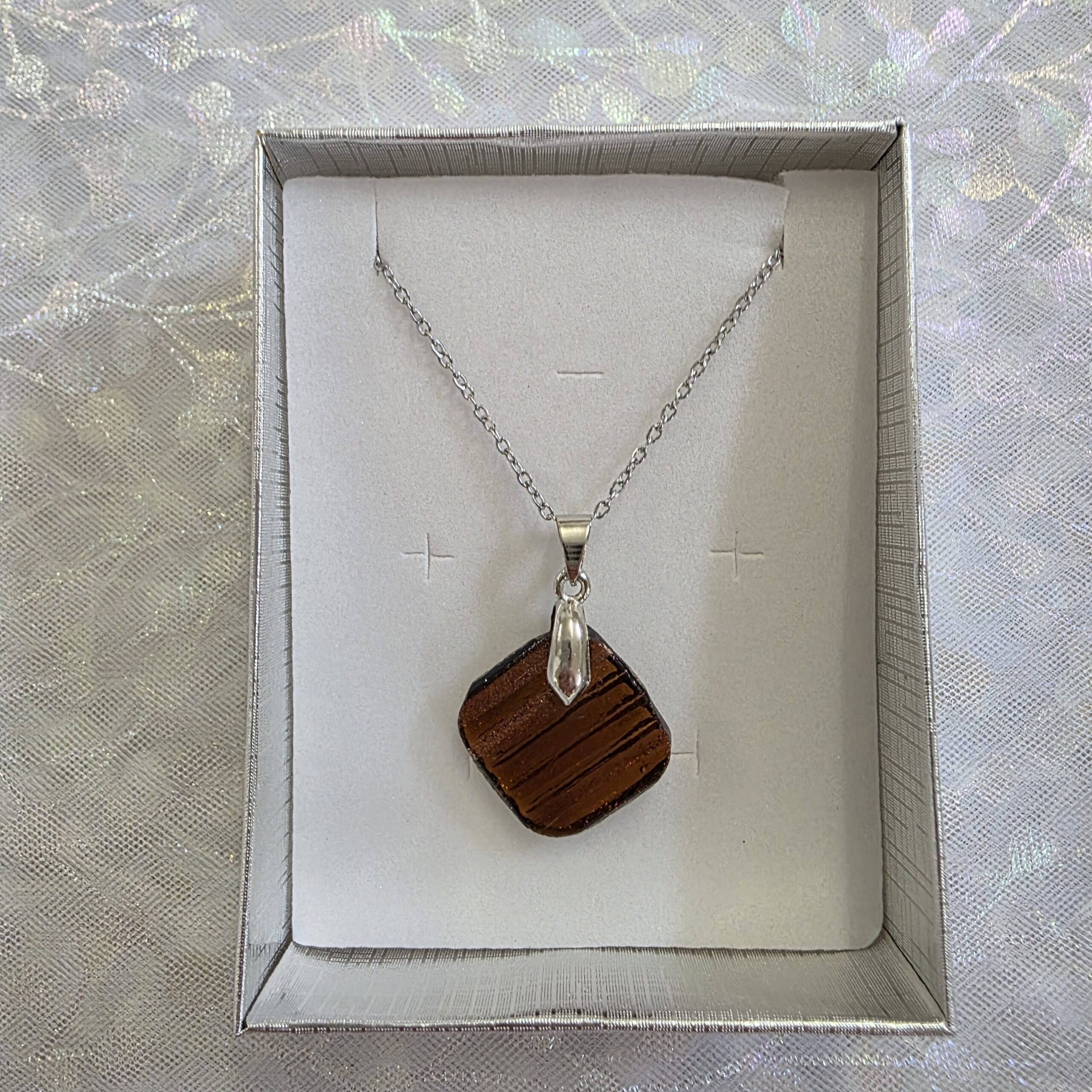 Aitana Brown Metallic Glass Necklace - Image 4