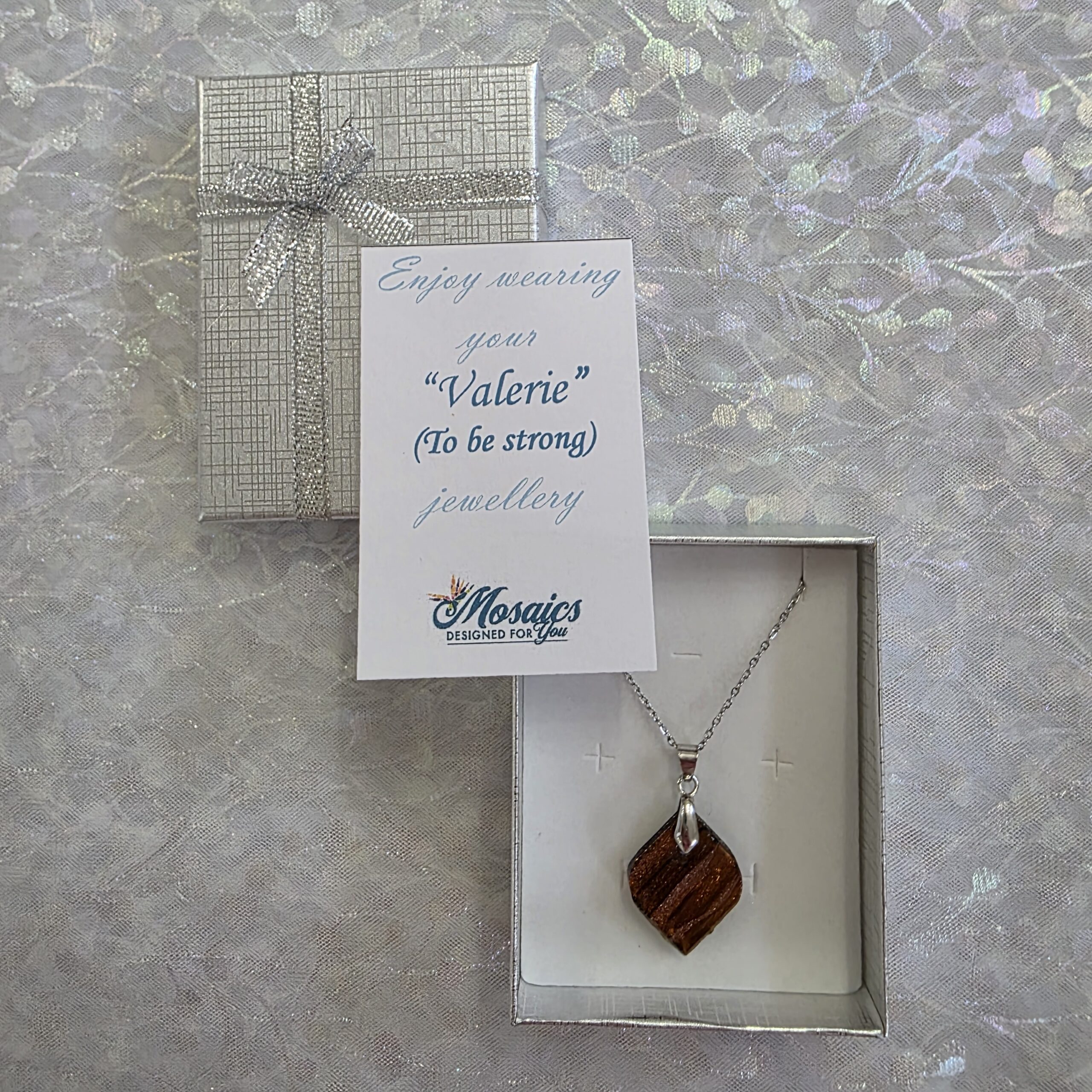 Valerie Brown Metallic Glass Necklace - Image 3