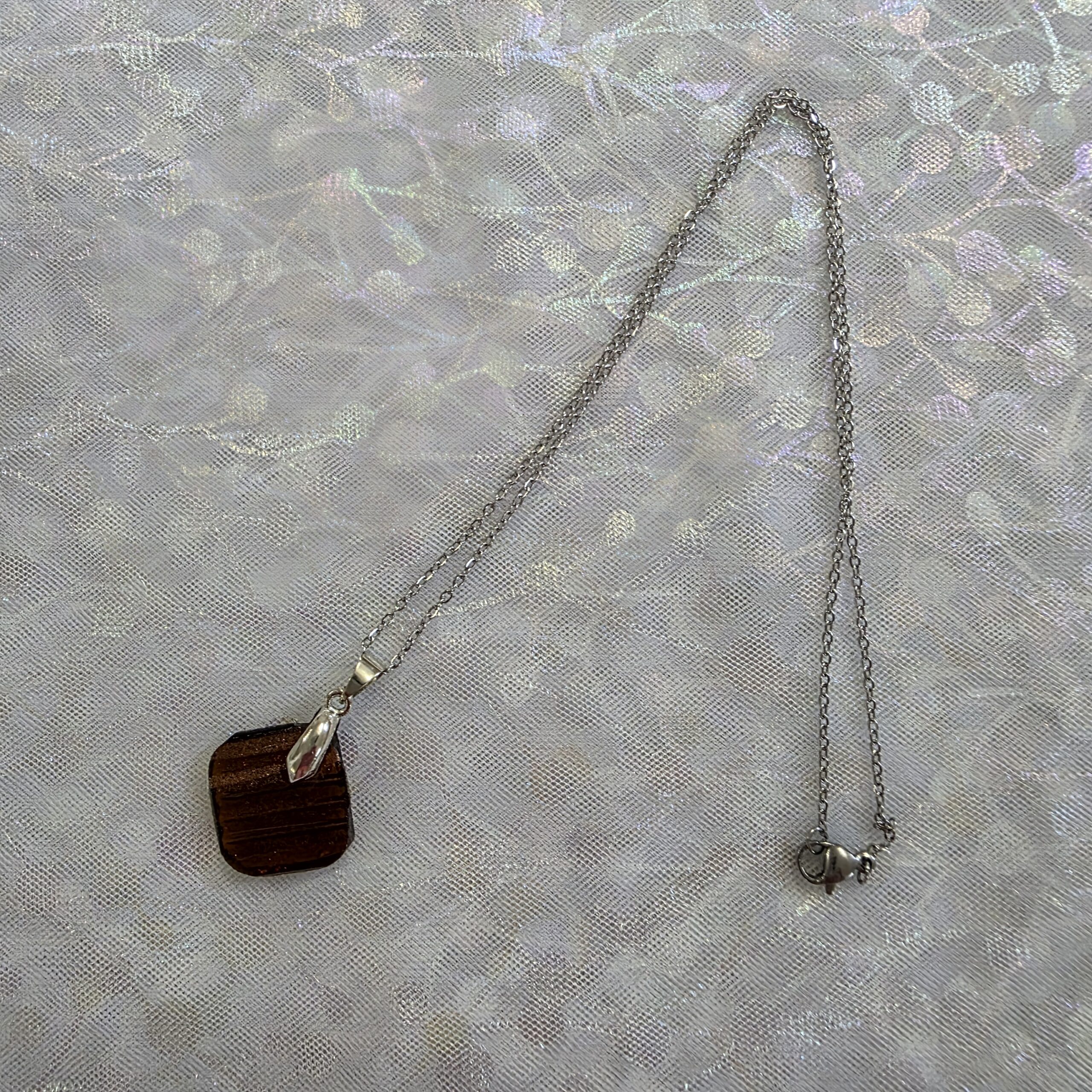 Aitana Brown Metallic Glass Necklace - Image 5