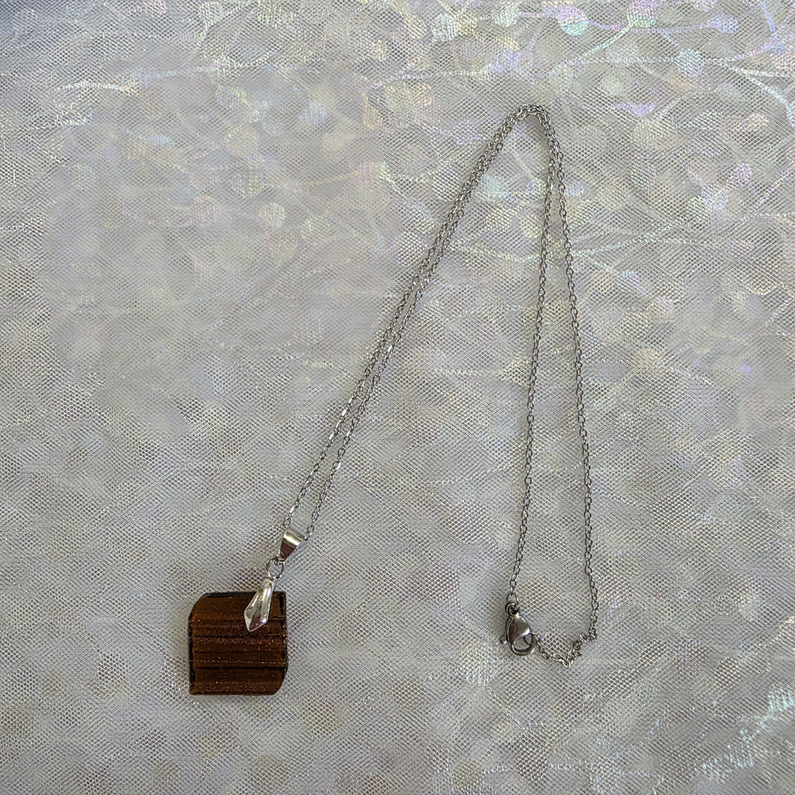 Karen Brown Metallic Glass Necklace - Image 5
