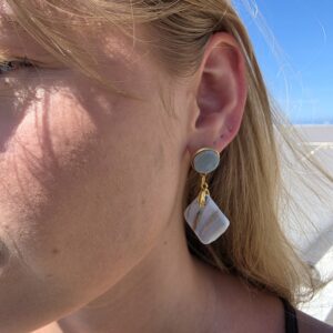 Isabella Aitana Grey Metallic Glass Studs