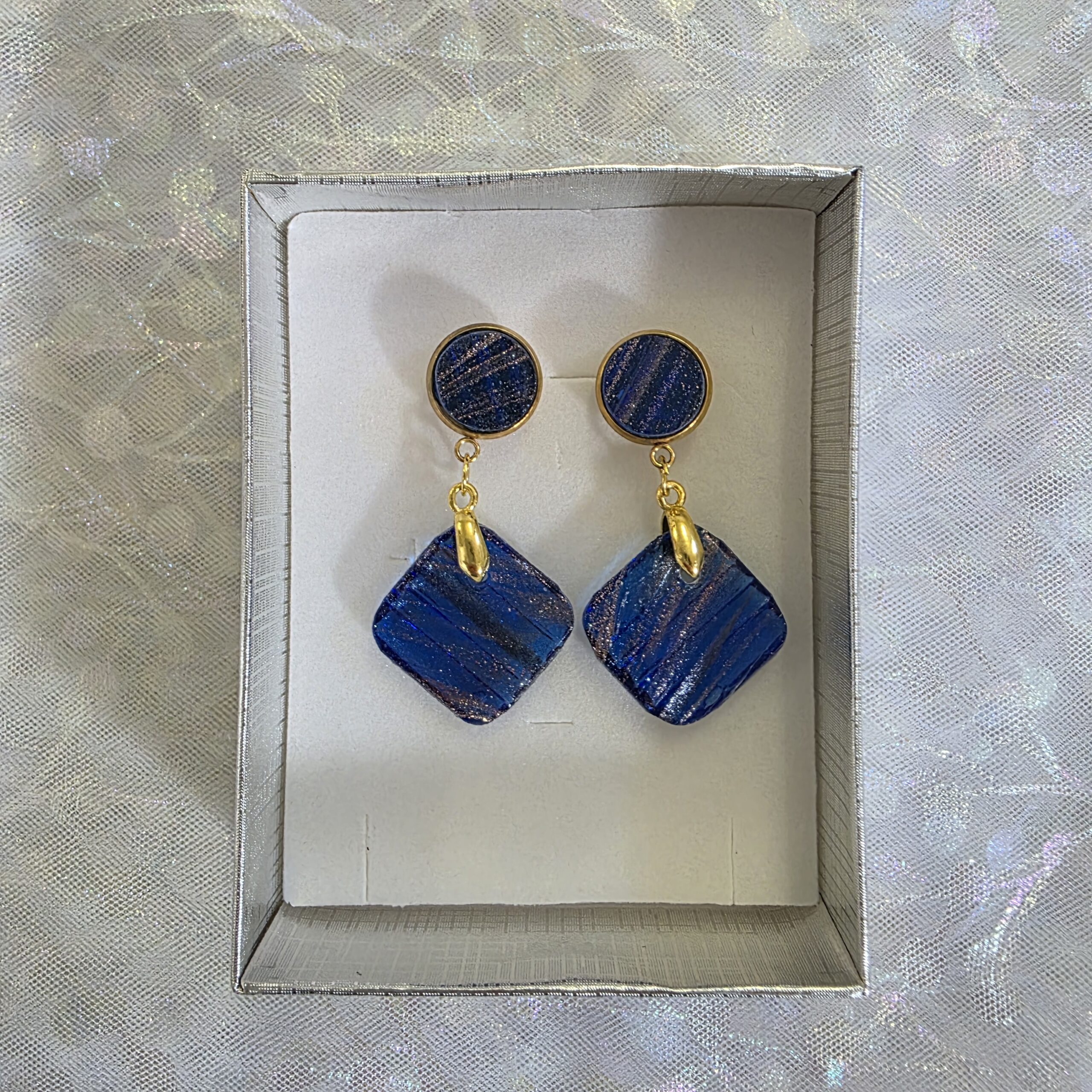 Isabella Aitana Navy Metallic Glass Studs - Image 4