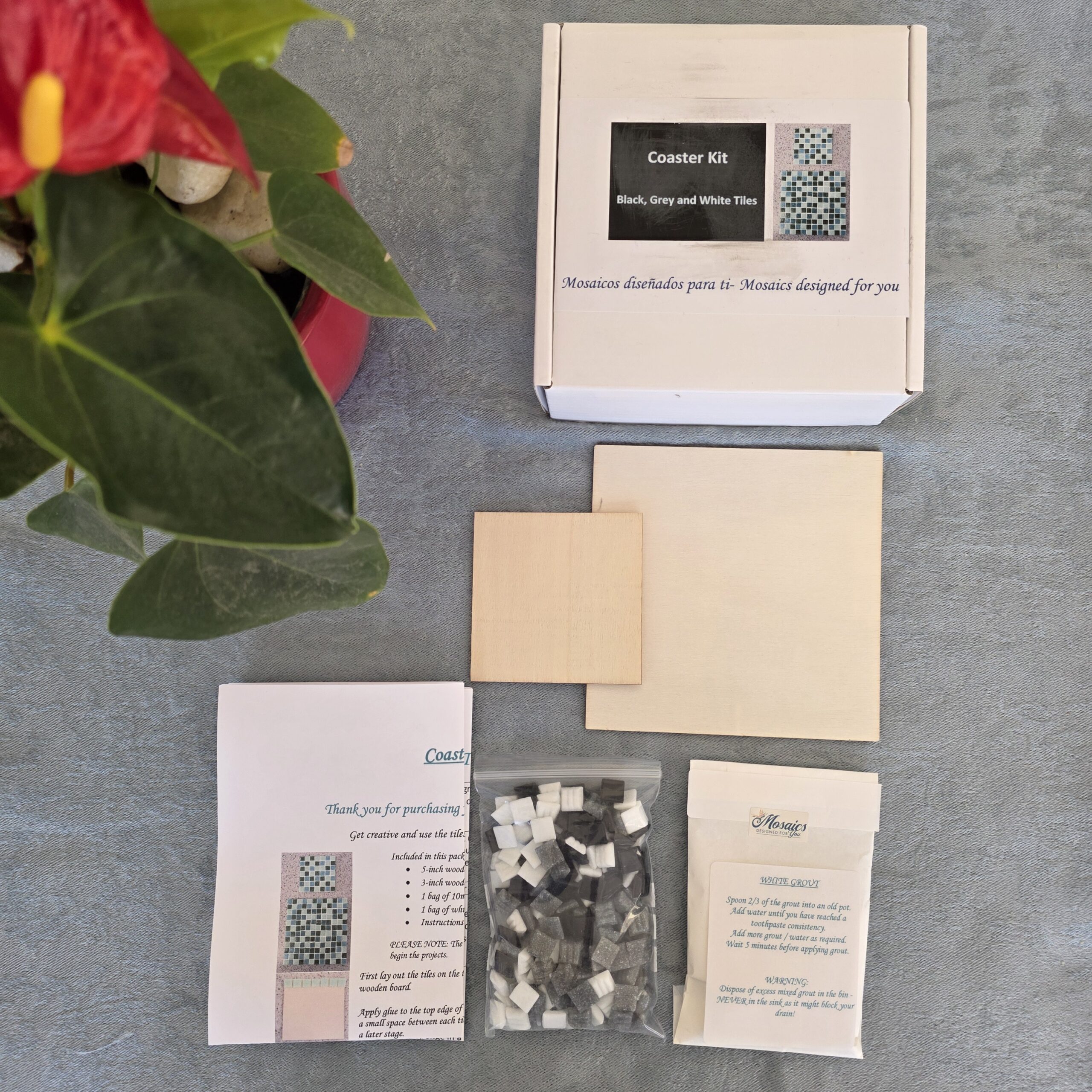 Coaster Mosaic Kit with Black, Grey and White tiles